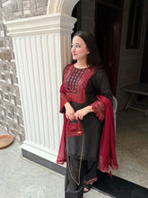 Load image into Gallery viewer, Exclusive Raw Silk Cut Work 3pc Suit ( Samwah Pret ) 2-4 weeks delivery