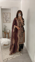 Load image into Gallery viewer, Hussain Rehar Inspired -3-6 weeks delivery