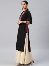 Load image into Gallery viewer, Black &amp; pink printed kurta only (PREORDER 2-4 WEEKS DELIVERY)