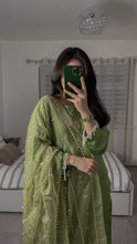 Load image into Gallery viewer, Silk Seduction Green (Immediate Dispatch)